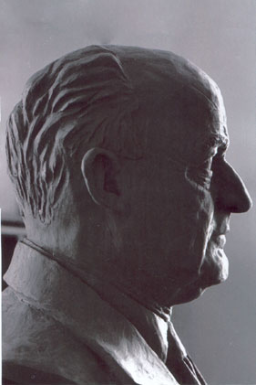 name of sculpture here