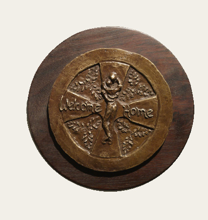Welcome Home plaque round